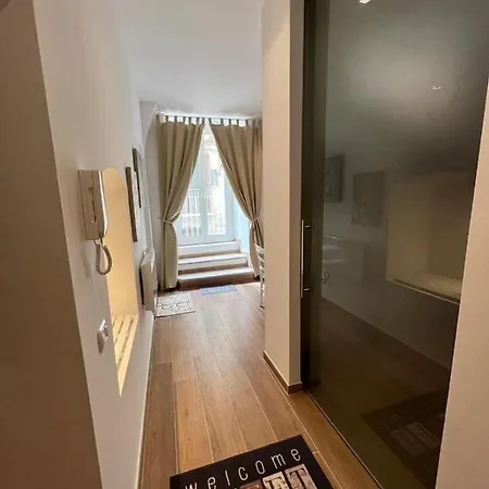 Chloe 펜션 루보디풀리아