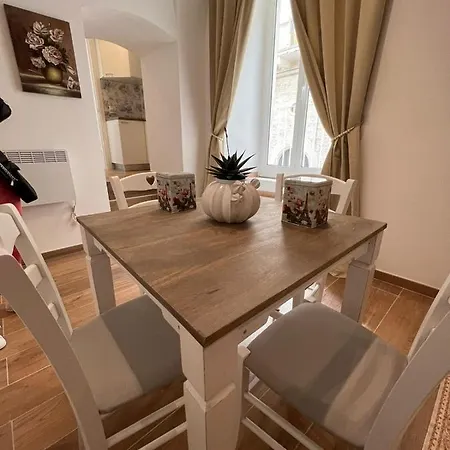Hébergement de vacances Chloe *